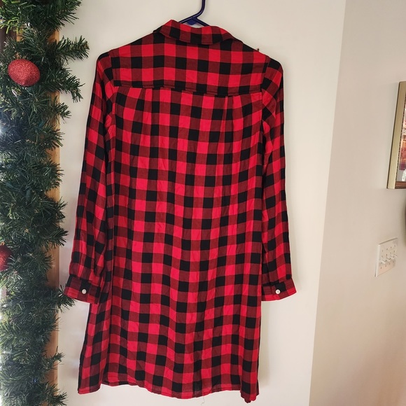 Dress - Picture 2 of 6